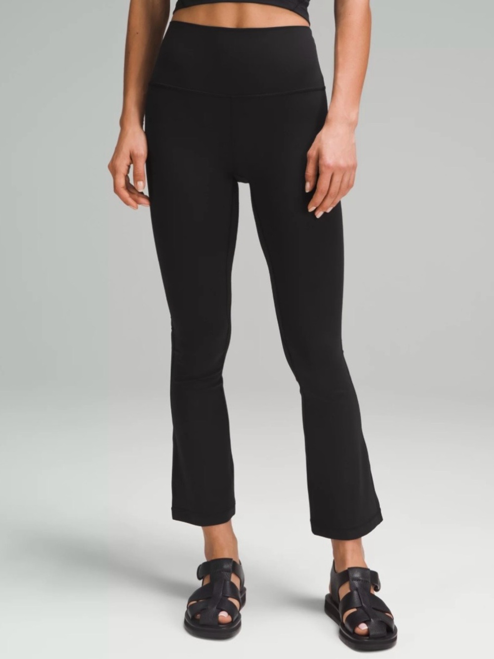 Lululemon Align High-Rise Mini-Flared Leggings (size 8; 27” in-seam)